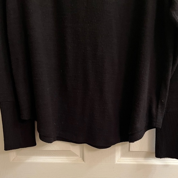 RAFAELLA~BLACK OFF THE SHOULDER~ BLOUSE~LG - Picture 10 of 11